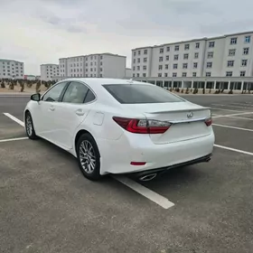 Lexus ES 350 2016