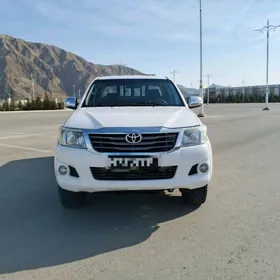 Toyota Hilux 2012