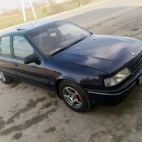 Opel Vectra 1989
