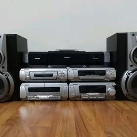 музыкальный центр