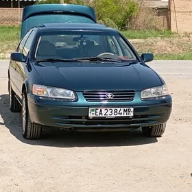 Toyota Camry 1997