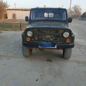 UAZ 469 1989