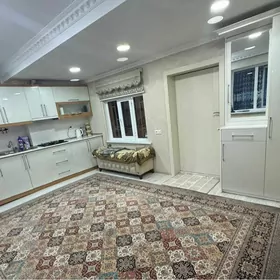 208 kv 1 etaj 4 kom Satlyk jay