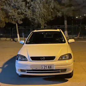 Opel Astra 2002