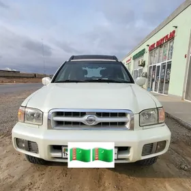 Nissan Pathfinder 2004