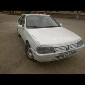 Peugeot 405 1996