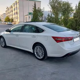 Toyota Avalon 2016
