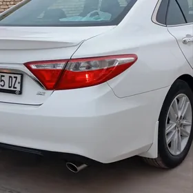Toyota Camry 2016