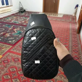 Eginden asylyam sumka