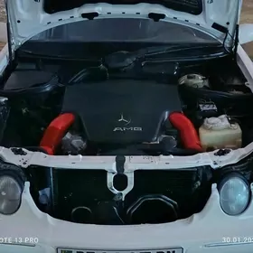 Mercedes-Benz 500E 2001