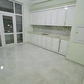 Gurtly 3komnat 4etaž arzan jaý