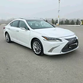 Lexus ES 350 2020