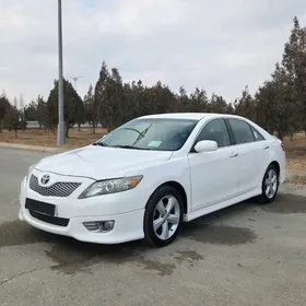 Toyota Camry 2010
