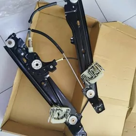 Стеклоподъёмники F10