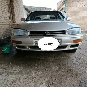 Toyota Camry 1992