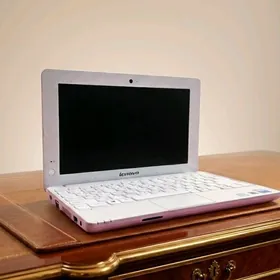 Noutbuk Lenovo E 10-30