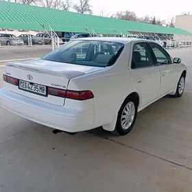 Toyota Camry 1999