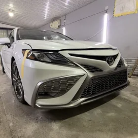Camry 2020