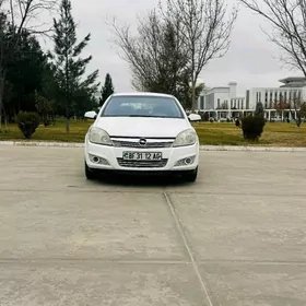 Opel Astra 2008