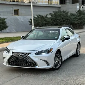 Lexus ES 350 2024