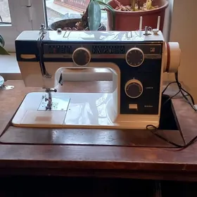 Janome tikin maşyn täzeje