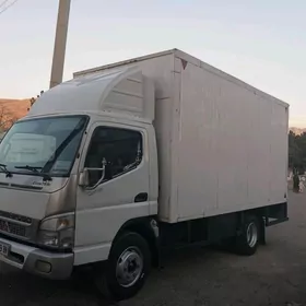 Mitsubishi Canter 2009