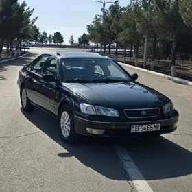 Toyota Camry 2000