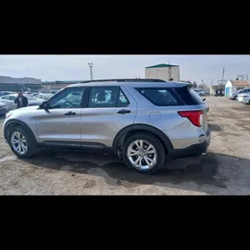 Ford Explorer 2021