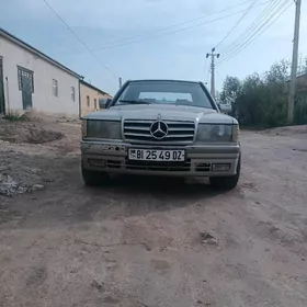 Mercedes-Benz 190E 1989