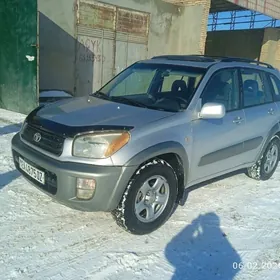 Toyota RAV4 2001
