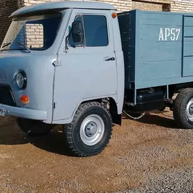 UAZ Profi 1991