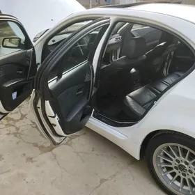 BMW E60 2006