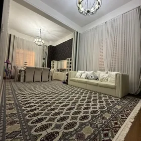 Нефтегаз Элитка 4 ком 8 этаж