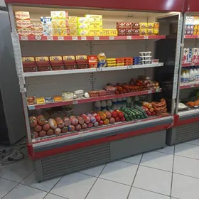 Холдильник-витрина