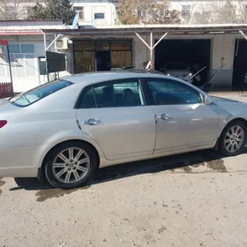 Toyota Avalon 2005