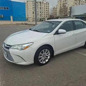 Toyota Camry 2016
