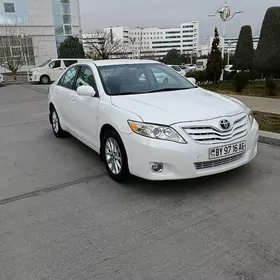 Toyota Camry 2010