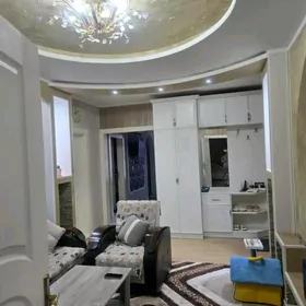 Mir 4    4/2    4+1 komnat