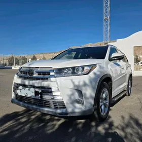 Toyota Highlander 2015