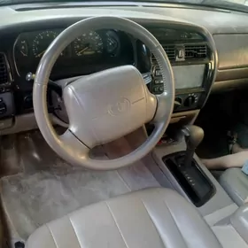 Toyota Avalon 1998
