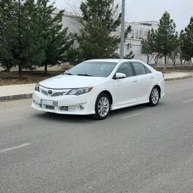 Toyota Camry 2013