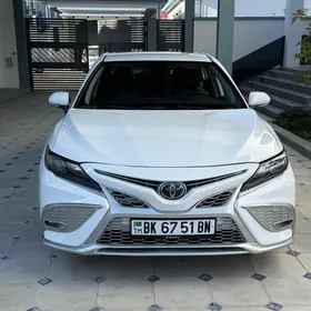 Toyota Camry 2023