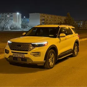 Ford Explorer 2020