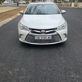 Toyota Camry 2016