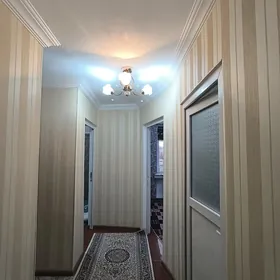 PERWOMAI 2 ETAJ 2 KOMNAT 