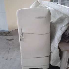 холодильник ЗИЛ