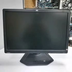 HP 22 monitor