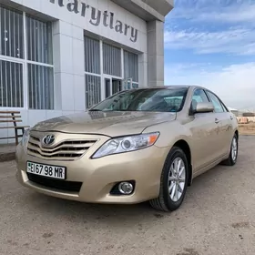 Toyota Camry 2010