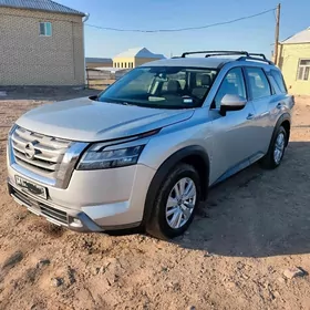 Nissan Pathfinder 2021