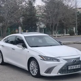 Lexus ES 350 2020